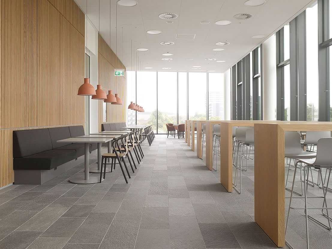 Martela's Chat tables and Sola chairs at Financial Institute in Denmark