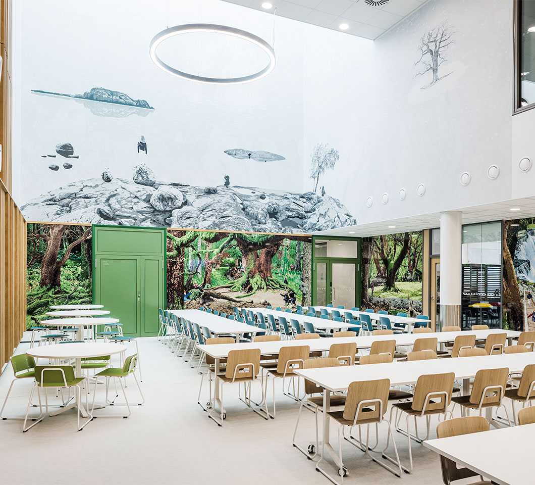 Dining hall in Hovirinta school centre