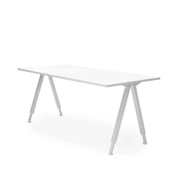 A table with A legs