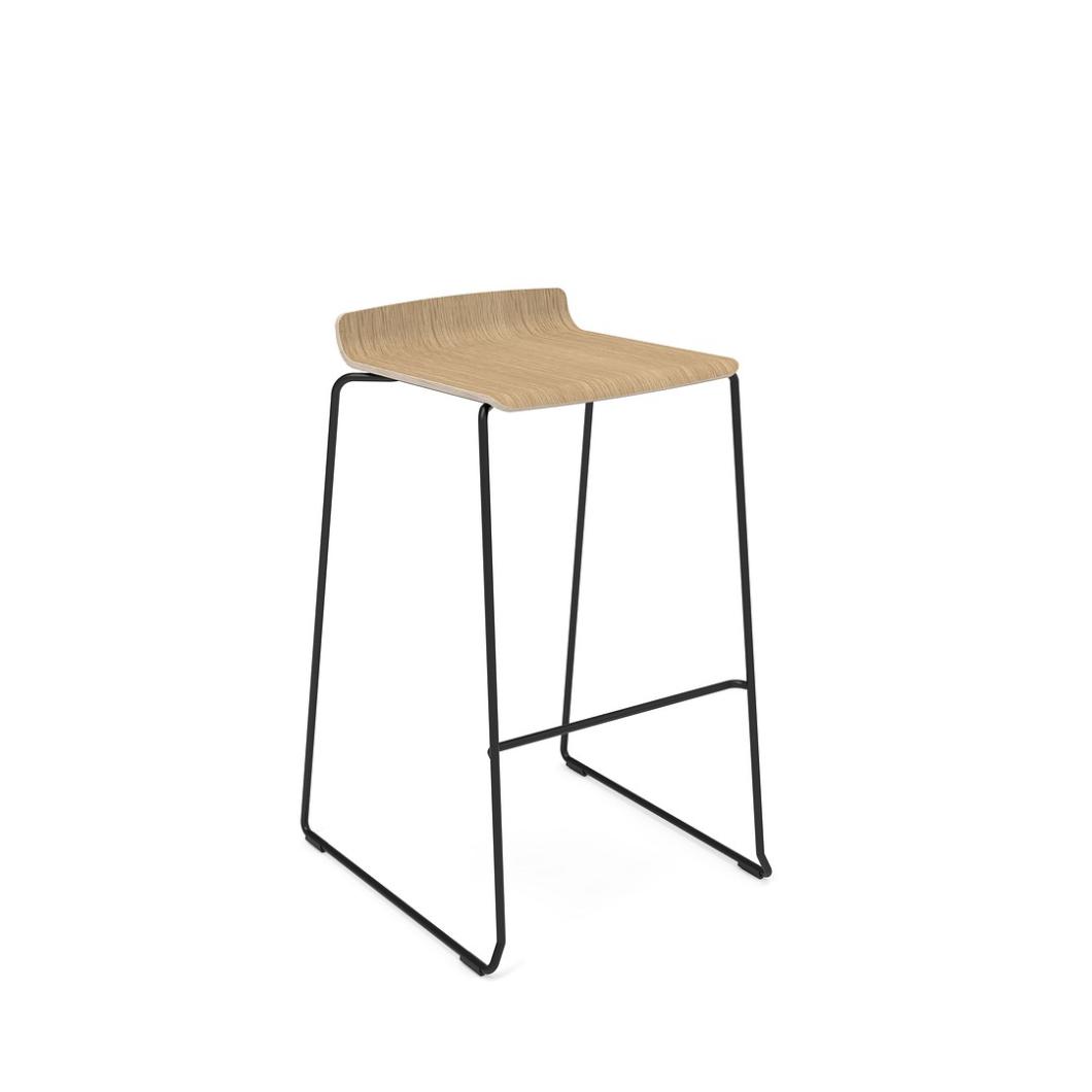 Form_bar_stool_with_sled_base_2805DE_07_fullHD.jpg