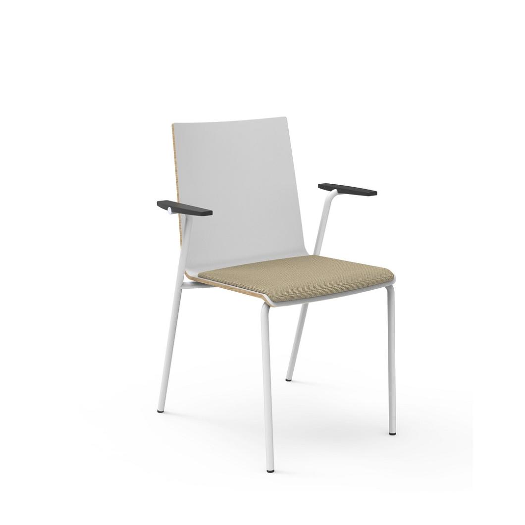 Form_with_four_leg_base_04_fullHD.jpg