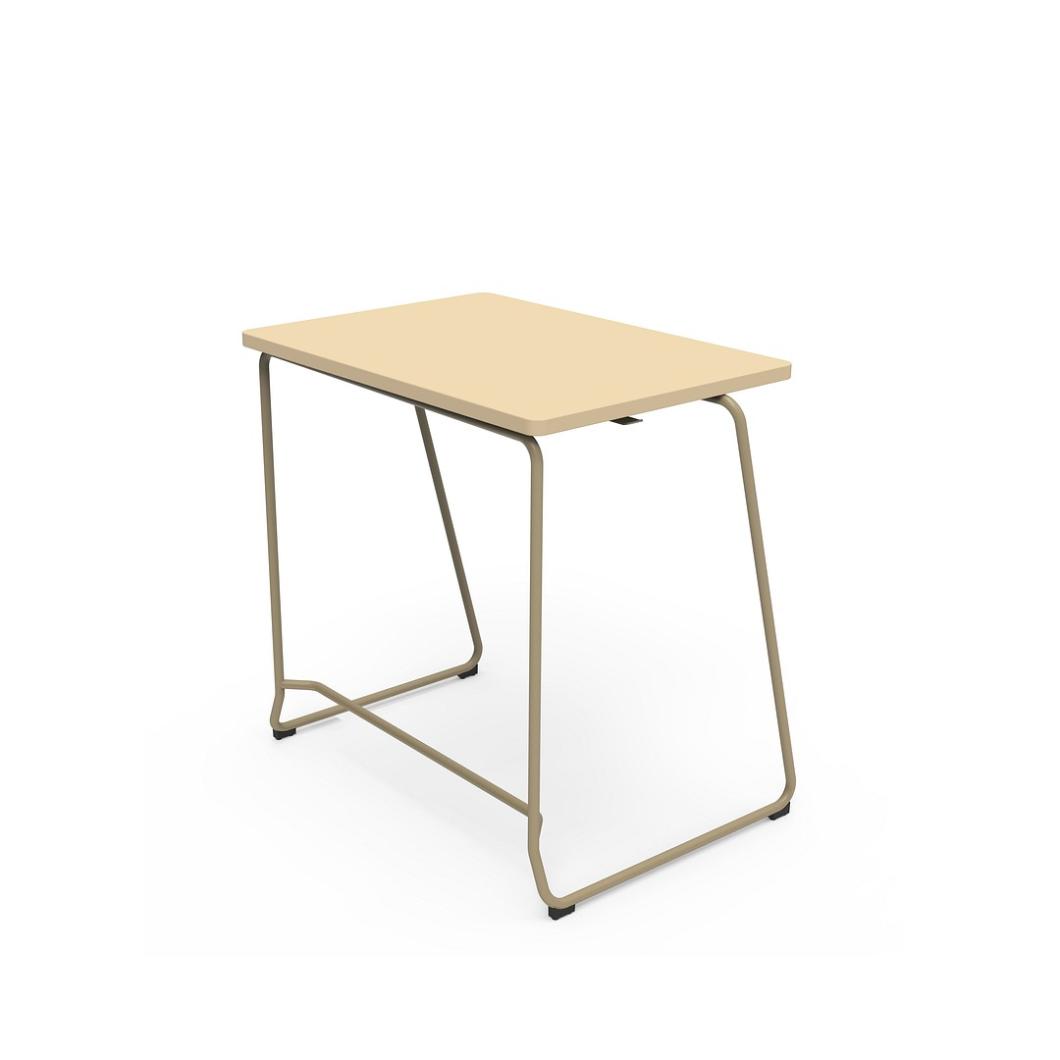 PoGo_school_table_05_fullHD.jpg