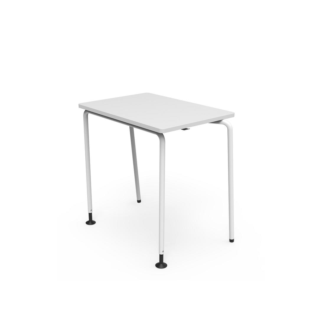 PreGo_school_table_with_glides_05_fullHD.jpg